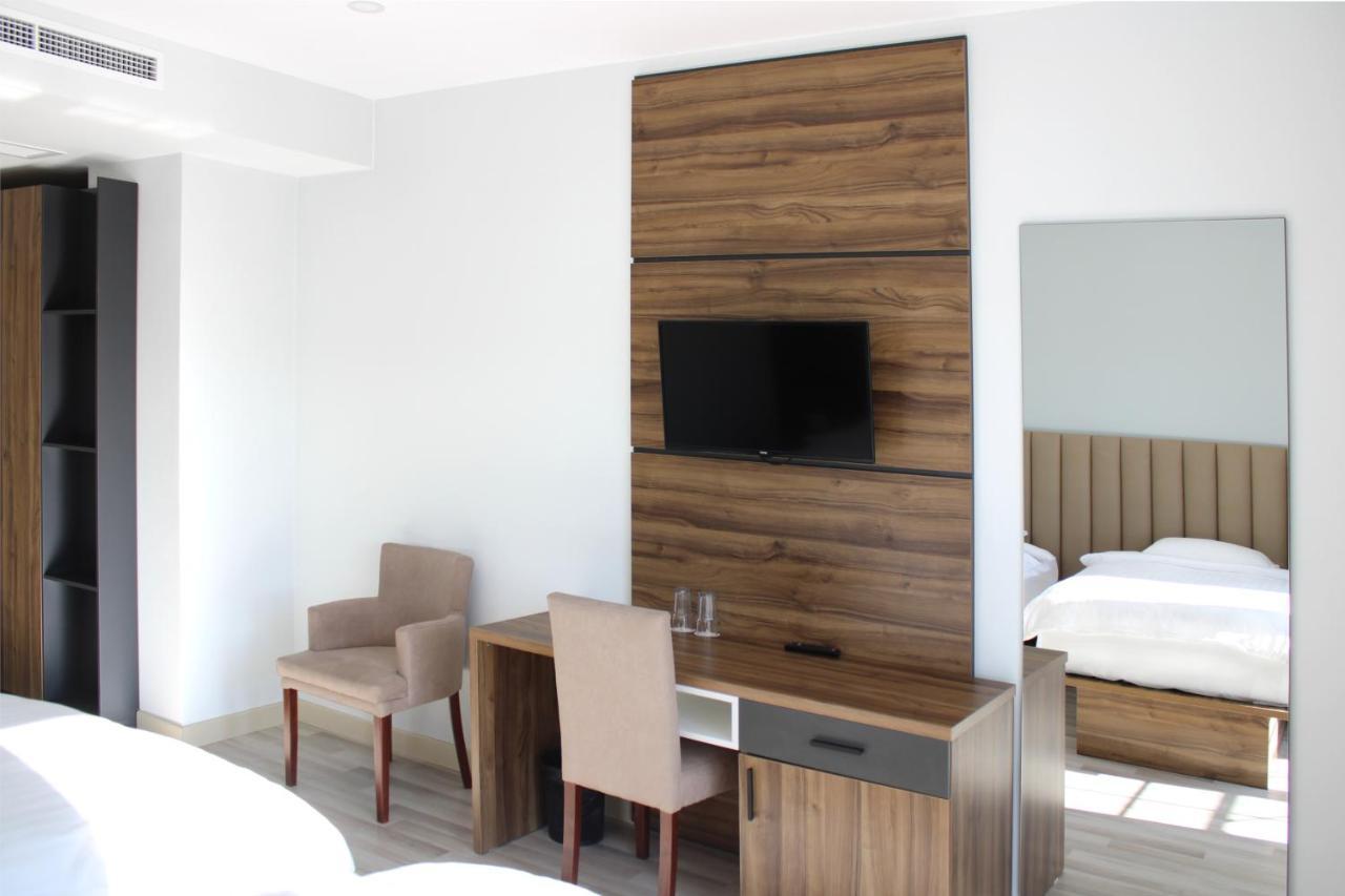Gardenland Resort Bushat 外观 照片